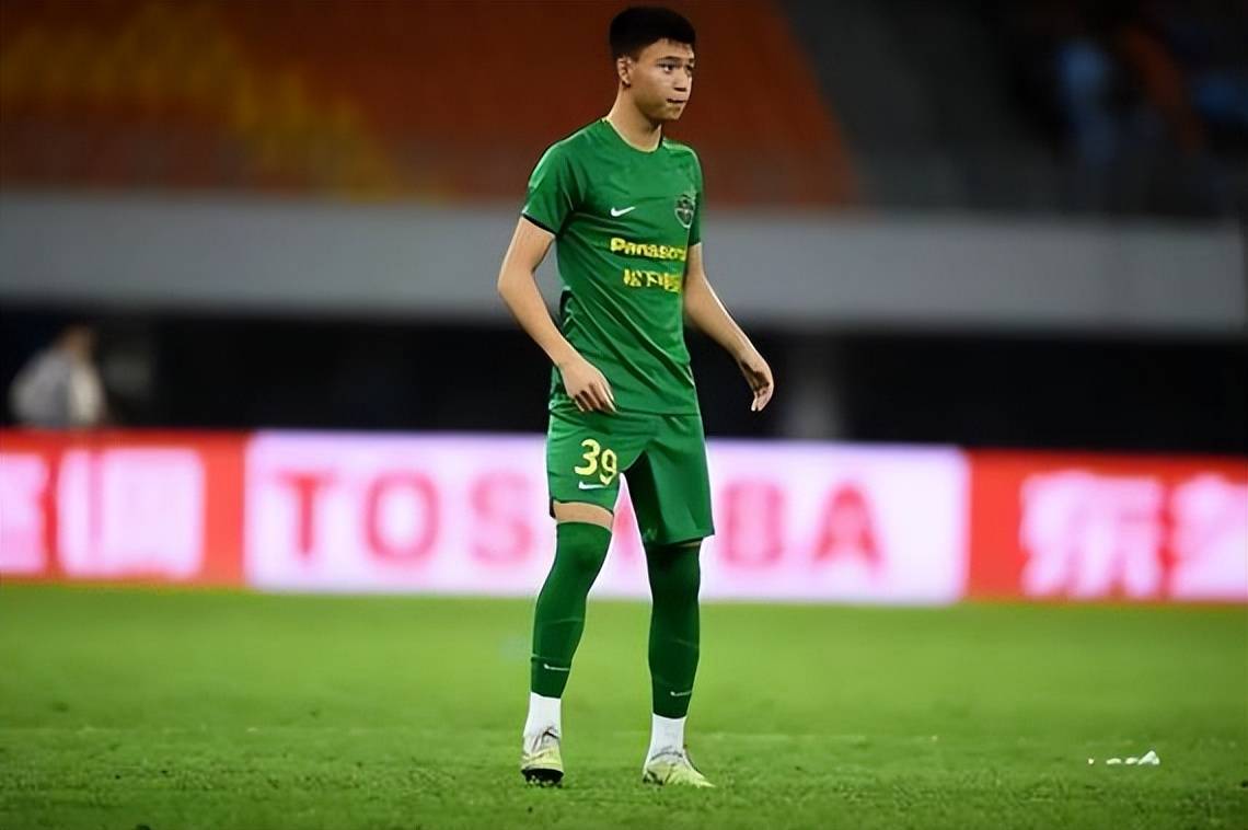 喜訊！不是王鈺棟也不是李昊，歐冠豪門官宣U23國足王牌轉(zhuǎn)會入隊