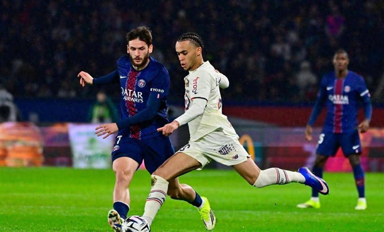 緊隨巴黎圣日耳曼3-0，摩納哥1-3，法甲最新積分榜揭曉：榜首易換主