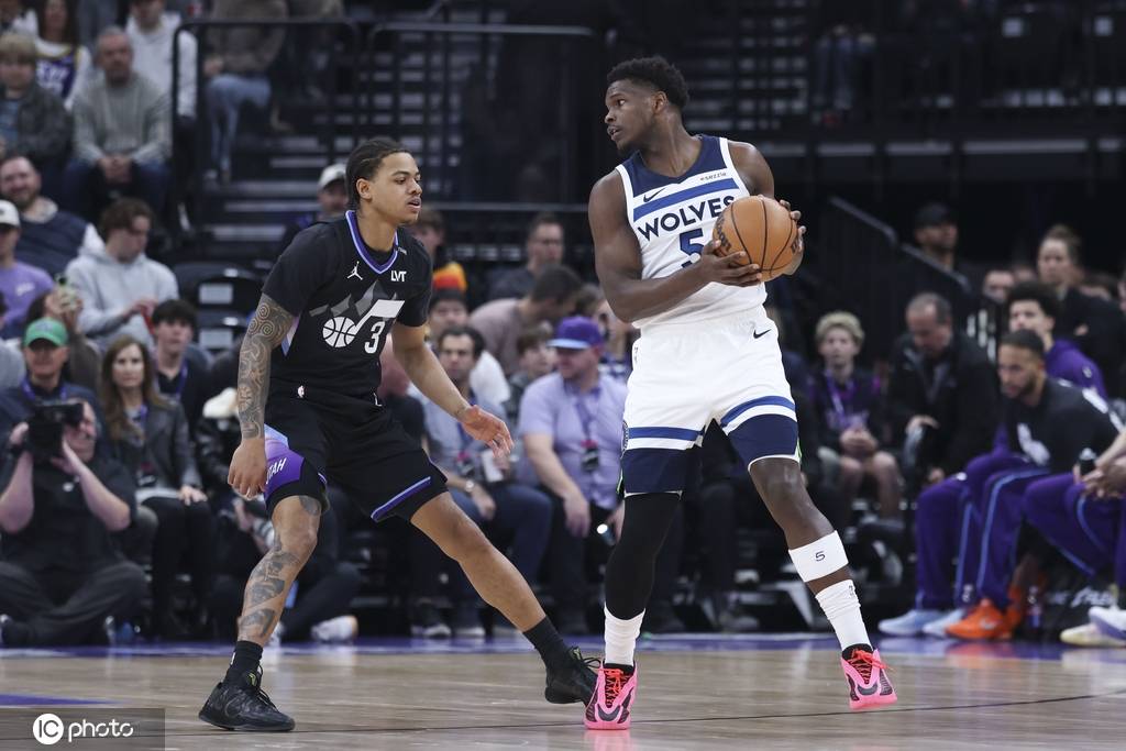 愛德華茲38+8喬治43分 森林狼不敵爵士