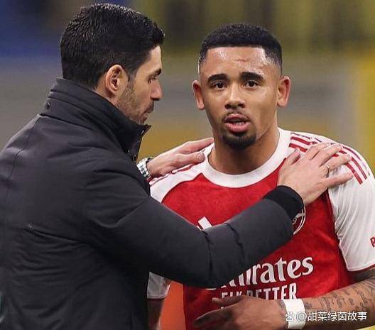 國際米蘭1-3阿森納：蘇熱斯創造歐冠歷史，約克雷斯問題浮現