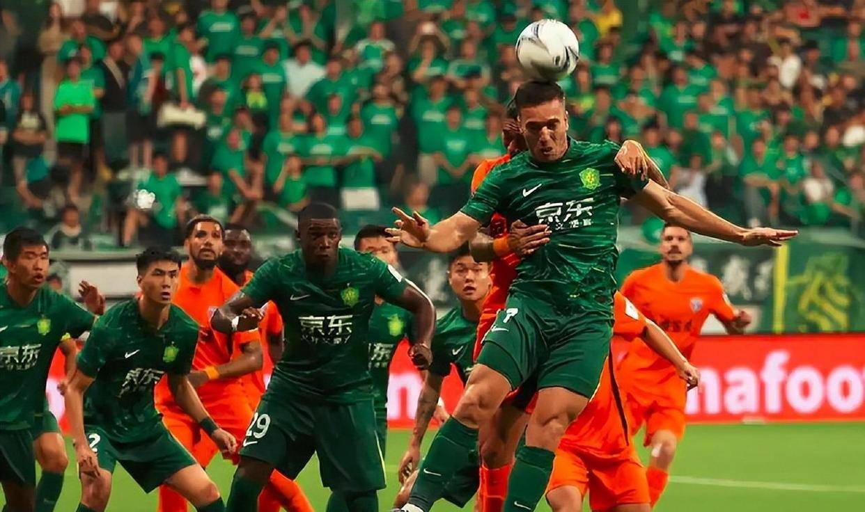 國安新外援敲定！德甲老牌勁旅后衛將加入，已完成體檢，即將抵京